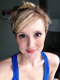 Corinne Barlow's Instagram, Twitter & Facebook