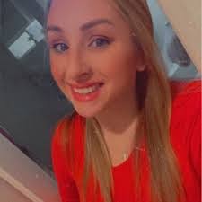 Alex Rizza's Instagram, Twitter & Facebook