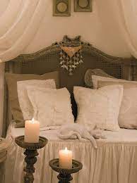 oymali hazeran yatak basi www allhappydays com allhappydays vintage homedecor bedroom yatak basi yatak evler