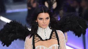 Kendall jenner is walking in the victoria's secret fashion show. Is This Why Kendall Jenner Hasn T Posted About The Victoria S Secret Fashion Show Glamour