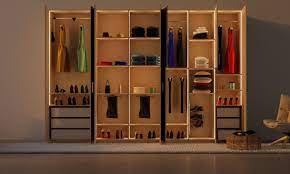 Hier erfahren sie, wie hell leds sein können und welche wattangaben denen. Kleiderschrank Beleuchtung Tipps Led Schrankbeleuchtung