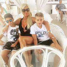 Η μαρίνα πατούλη απάντησε σε όλες τις ερωτήσεις της φωτεινής πετρογιάννη, στην εκπομπή καλύτερα δε γίνεται. Marina Patoylh Aytos Einai O Koyklos Gios Ths Pics Mothersblog Gr