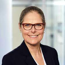Nachzusehen, welche gemeinsamen kontakte sie haben. Gudrun Hansen Vorstandsassistentin Meine Bank Raiffeisenbank Im Hochtaunus Eg Xing