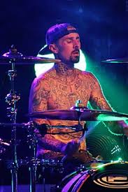 Accusing her of neglecting their kids, misusing their child support money, and exposing them to a source close to shanna tells us she's devastated by travis' filing, and if he really cared about the kids he wouldn't try to financially destroy their mother. Travis Barker Wikipedia