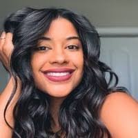 Josselyn Miranda's Instagram, Twitter & Facebook