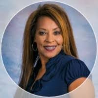 Shonna Bates's Instagram, Twitter & Facebook