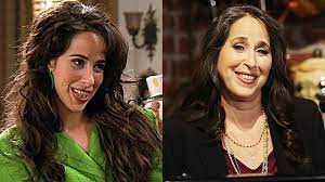 Qué pasó con Maggie Wheeler, la actriz que se relacionó a Monica Geller en  Friends y acabó siendo Janice
