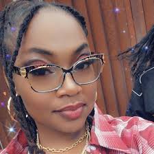 Transitioning to natural hair after years of relaxers