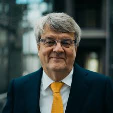 Hilfe, Preis-Geister