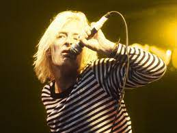 52, born 7 october 1968. Remember When Thom Yorke Had Very 90s Bleached Blond Hair Gq