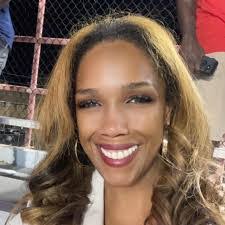 Lakisha Russell's Instagram, Twitter & Facebook