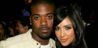 Ex de Kim Kardashian afirma que ella y su madre filtraron el famoso video sexual