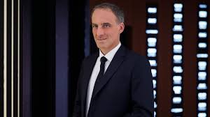 Présidentielle 2027: Raphaël Glucksmann désigné candidat de la gauche sociale-démocrate au terme de la primaire — RFI