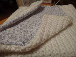 tuto la couverture en laine travail d equipe mere fille diy couture knitted baby blankets sewing clothes