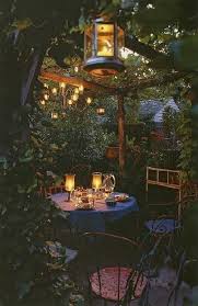 A Quiet Nook Might Be Just The Ticket For A Romantic Reception Chistylewed Lanterns Beautiful Gardens Backyard Outdoor Gardens