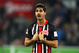 Il portoghese andré silva è lontano parente ormai del timido attaccante visto ai tempi del milan:… in tendenza milan news. Andre Silva Discusses Why His Time At Milan Didn T Work Out And Potential Of Future Return