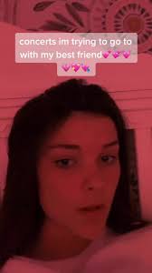 Violet Daly (@vswizzle.daly)