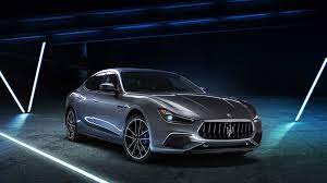 2021 maserati ghibli hybrid rear view 3/4. Maserati Ghibli Hybrid Unveiled With 330 Horsepower And A Facelift