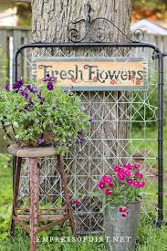 These handy garden trellis ideas are especially useful for growing pole beans. 10 Diy Garden Trellis Ideas The Honeycomb Home