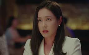 6 beauty tips from Son Ye-jin, star of Netflix's Thirty-Nine: the secrets  to her age-defying looks at age 40 are aloe vera, sunscreen, cleansing …  and cucumber eye masks