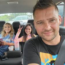 SHE DID IT AGAIN 😤 SIX STRAIGHT double-doubles for Angel Reese 💪 #WNBA