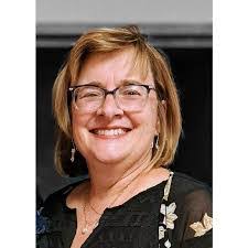 Traci Dougherty's Instagram, Twitter & Facebook