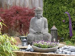 Ein buddha im garten zaubert ein spirituelles ambiente. Buddha Garten Skulptur Kostenloses Foto Auf Pixabay
