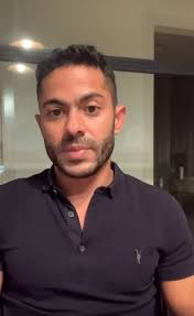 الفنان المصري تميم يونس يكشف عن تعرضه لتحرش جنسي. ØªÙ…ÙŠÙ… ÙŠÙˆÙ†Ø³ ÙŠÙ‚Ø±Ø± Ø­Ø°Ù Ø£ØºÙ†ÙŠØ© Ø³Ø§Ù„Ù…ÙˆÙ†ÙŠÙ„Ø§ Ù…Ù† Ø­Ø³Ø§Ø¨Ø§ØªÙ‡ Ù„Ù€Ø±Ø¨Ø·Ù‡Ø§ Ø¨Ù€ Ø§Ù„ØªØ­Ø±Ø´ Ø§Ù„ÙŠÙˆÙ… Ø§Ù„Ø³Ø§Ø¨Ø¹