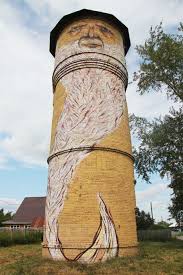 Strange Art From Around The World Strange Farm Structures Tall Grain Silo Sports Old Man With A Long B Street Art Artists Street Artists Murals Street Art