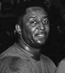 OUTSTANDING AFRICAN AMERICAN ATHLETES