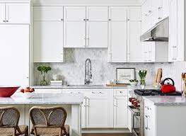 A culinary space inspired by a painting. 19 Marble Backsplash Ideas For Every Decor Taste