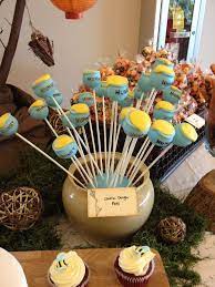 Honeypot Cakepops For Winnie The Pooh Baby Shower Disney Baby Shower Baby Shower Fun Baby Shower Cakes