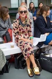 How To Dress Incredibly Cool Well Into Your 50s Fashion Fashion Over 50 Cool Outfits