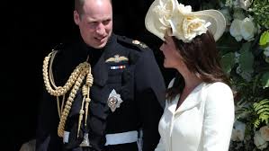 When she first met harry he took part in evaluating her before she was promoted to inspector. Herzogin Kate Strahlt Bei Der Royal Wedding In Zartgelb