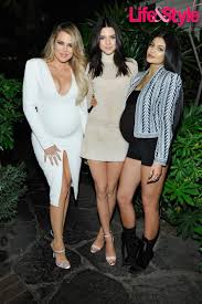 Khloe kardashian is reportedly pregnant, and the news comes just days after a report claimed her sister, kylie jenner, is also pregnant. Kylie Jenner Khloe Kardashian Pregnant See Pics Of Baby Bumps Kylie Jenner Style Kardashian Dresses Kardashian Outfit