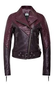 Pin Di Jaket