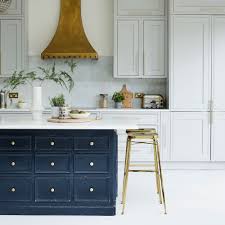Then, splattered oil and spills make cabinets look grimy on the outside. Kitchen Cabinets What To Look For When Buying Your Units