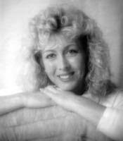 Cindy Vickers's Instagram, Twitter & Facebook