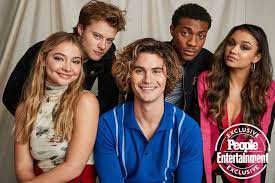Outer banks season 2 premieres friday, july 30th on netflix. 270 People Famous Or Not Ideas In 2021 Disney And Dreamworks Disney Love Disney Movies