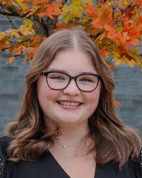 Hi Everyone! I am looking for a classical pianist who is good at  accompanying operatic/classical singers. I am also interested in other  classical instrumentalists interested in projects with a classically  trained Soprano. |