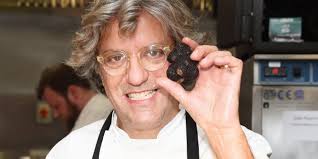 Giorgio locatelli è il nuovo giudice di masterchef 8 dopo l'addio di antonia klugmann. Chef Locatelli Di Masterchef Non Ho Mai Considerato Figo Chi Umilia Le Persone Sul Lavoro L Huffpost