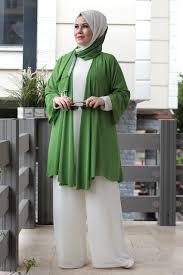 Nesrin Emniyetli Sifon Tunik Pantolon Ceket Takim 3 Lu Takim Ekru Yesil Tunik Mutevazi Kiyafetler Mont