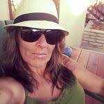 Karrie Helton's Instagram, Twitter & Facebook