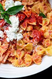 Pasta With Fresh Tomato Sauce And Ricotta Recipe Recipe Summer Pasta Recipes Fresh Tomato Pasta Fresh Tomato Sauce