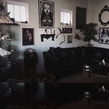 50 Gothic Designed Living Rooms And Decorating Ideas Unique Intuitions Gothic Living Rooms Gothic Interior Living Room Decor Pictures