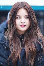 Sorn Nickname For Chonnason Satchakun The Thai Singer Who Is One Of The Members Of Clc Actually She Reminds Me A Litter Of My Gre Koreyanka Kej Pop Blich
