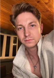 Roast me, call me boring, but I’m just a dude