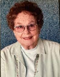 Colleen Claffey's Instagram, Twitter & Facebook