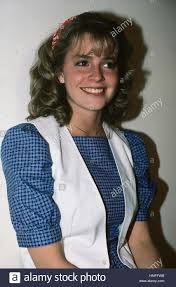 Elizabeth Shue Elisabeth Shue Elisabeth Shue Karate Kid Young Celebrities