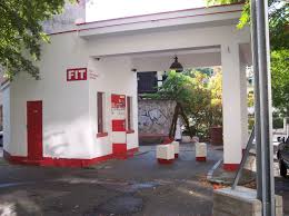 UA